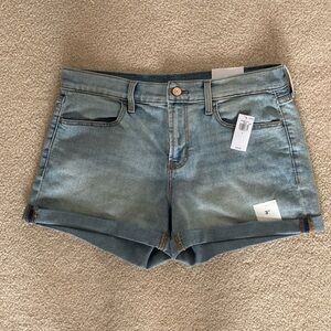 NWT Old Navy Jean Shorts